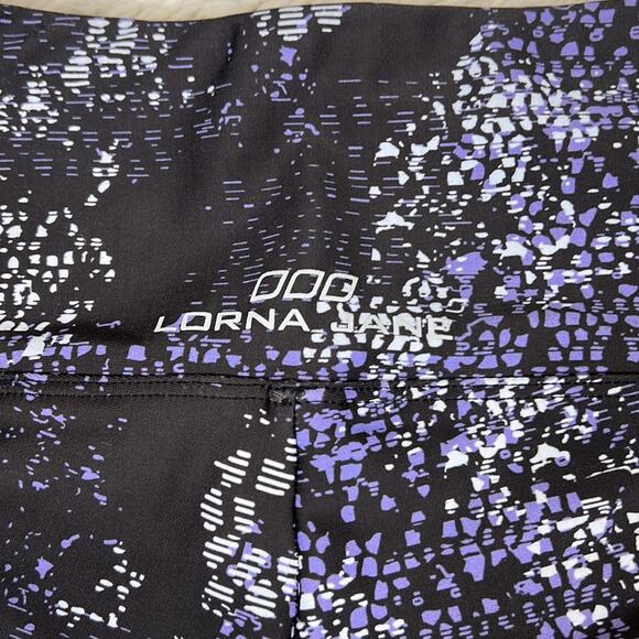 Lorna Jane Crusher Core Ankle Biter Legging Black Purple Crusher Print XS 0-2 - Picture 4 of 11